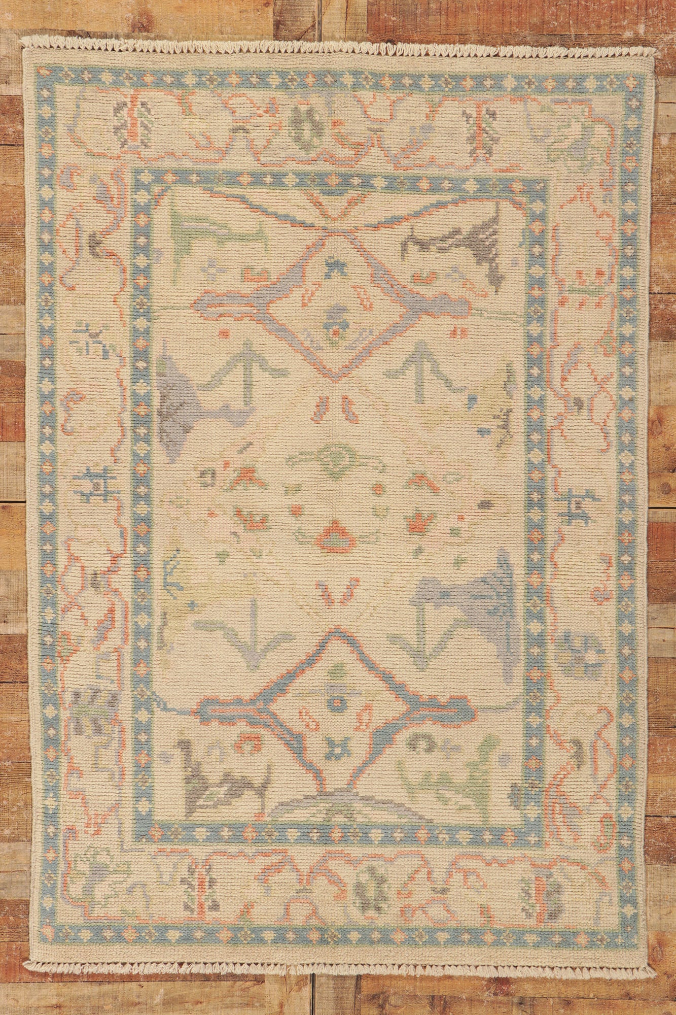 4 x 6 Colorful Oushak Rug 80683