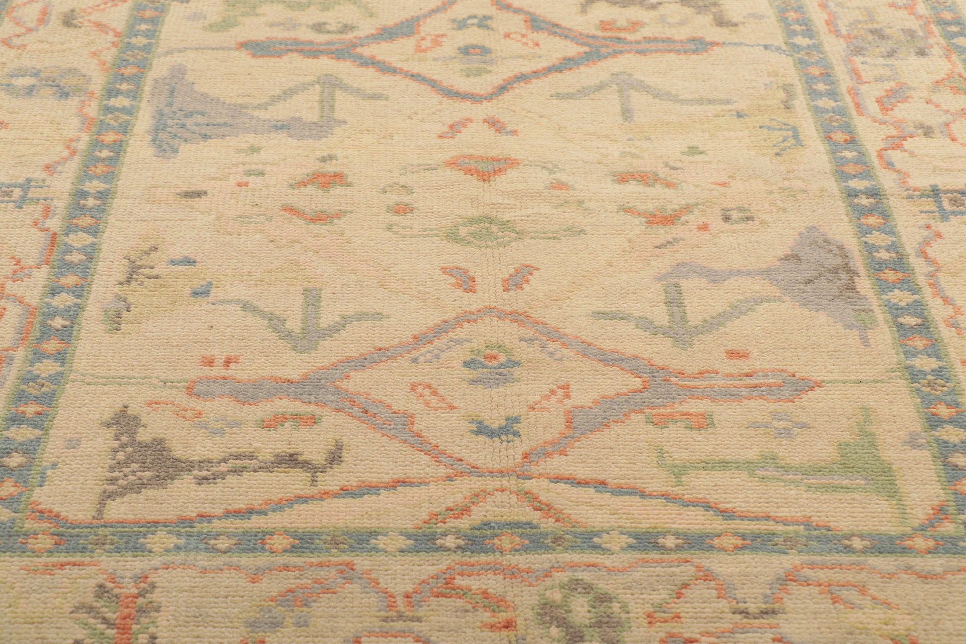 4 x 6 Colorful Oushak Rug 80683
