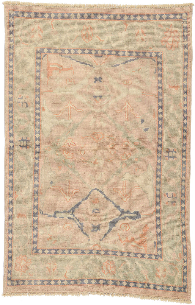 4 x 6 Vintage-Inspired Oushak Rug 80690