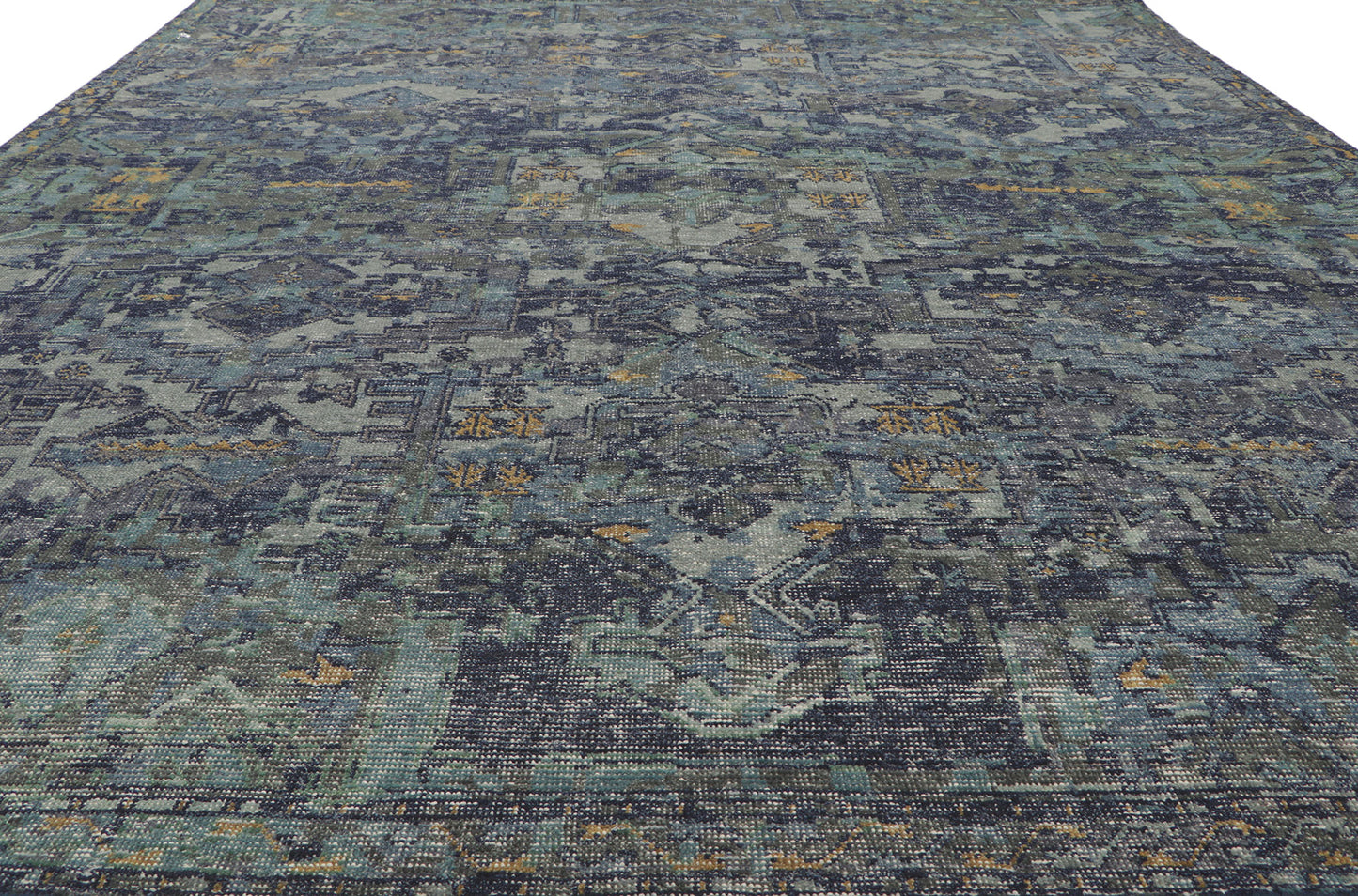 8 x 10 Vintage-Inspired Distressed Rug 30787