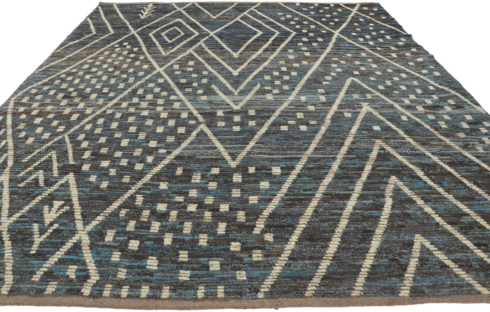 8 x 10 Earth-Tone Moroccan Rug 80796