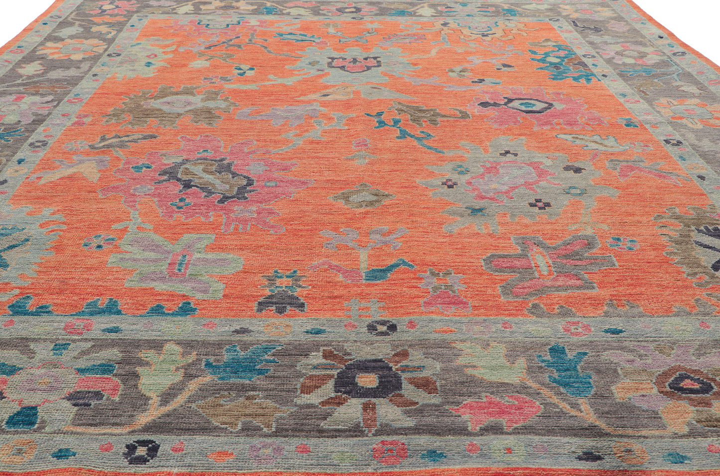 8 x 10 Colorful Oushak Rug 80898
