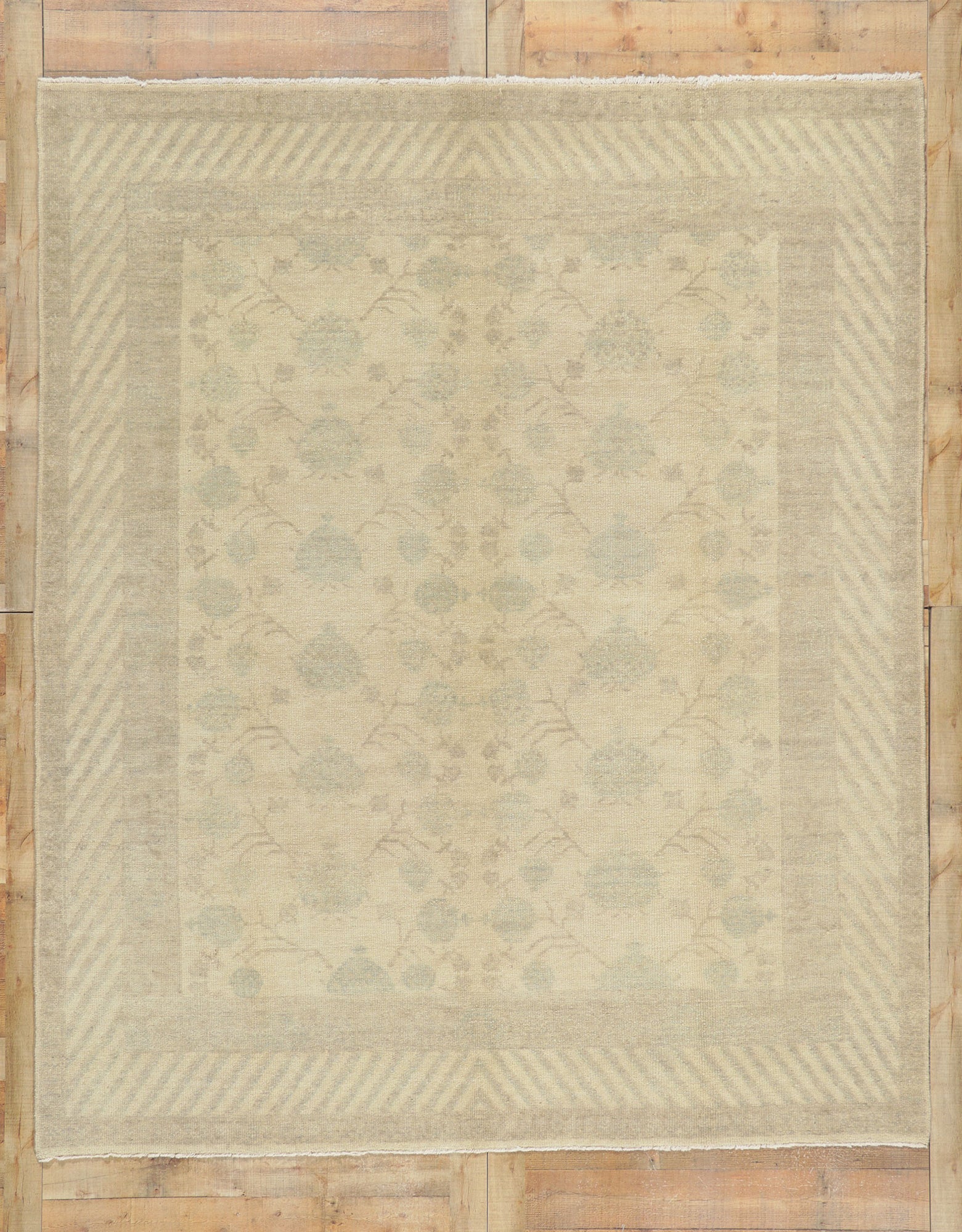 8 x 10 Vintage-Inspired Khotan Rug 30096