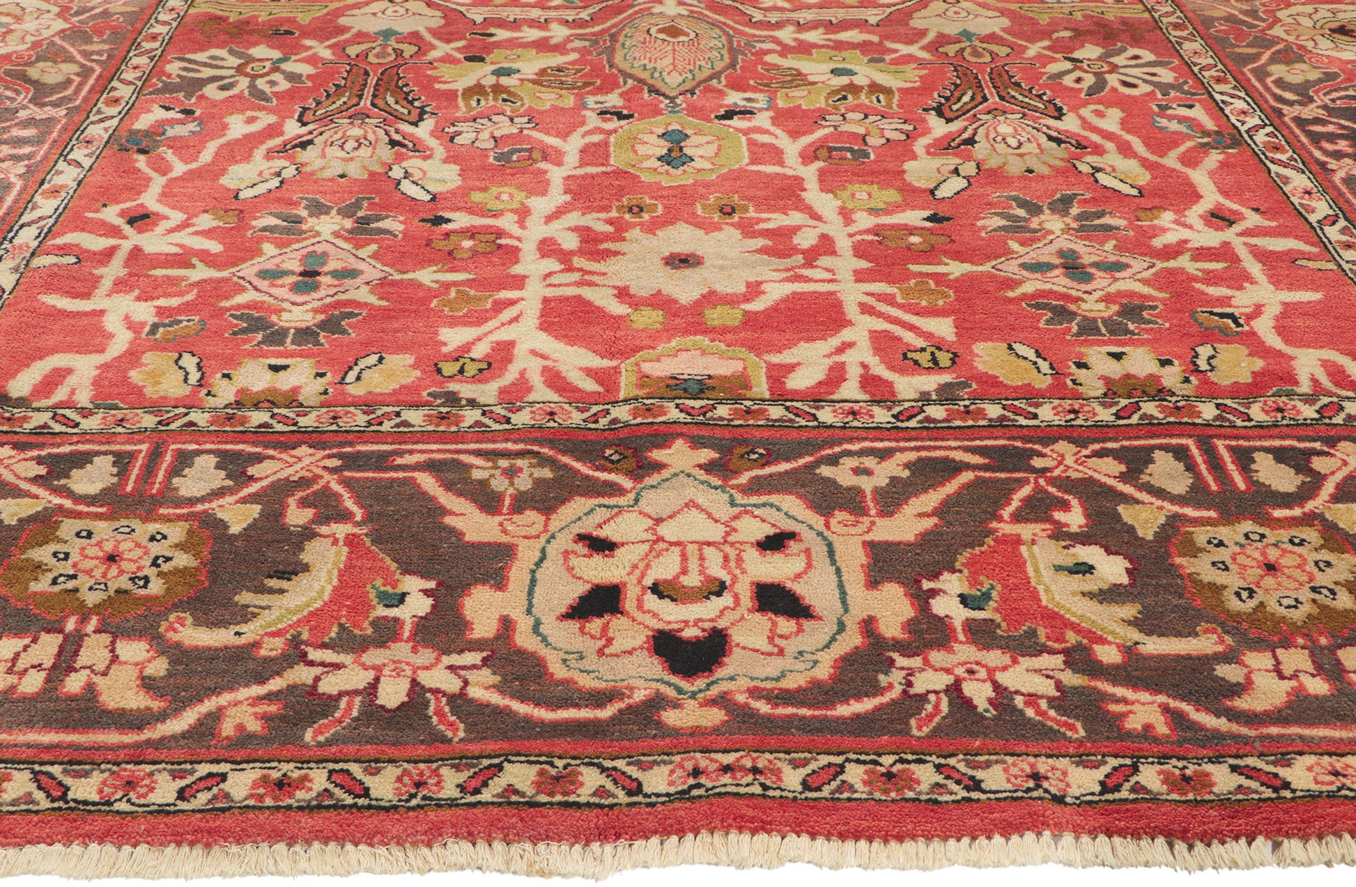 8 x 10 Vintage Indian Mahal Rug 76882