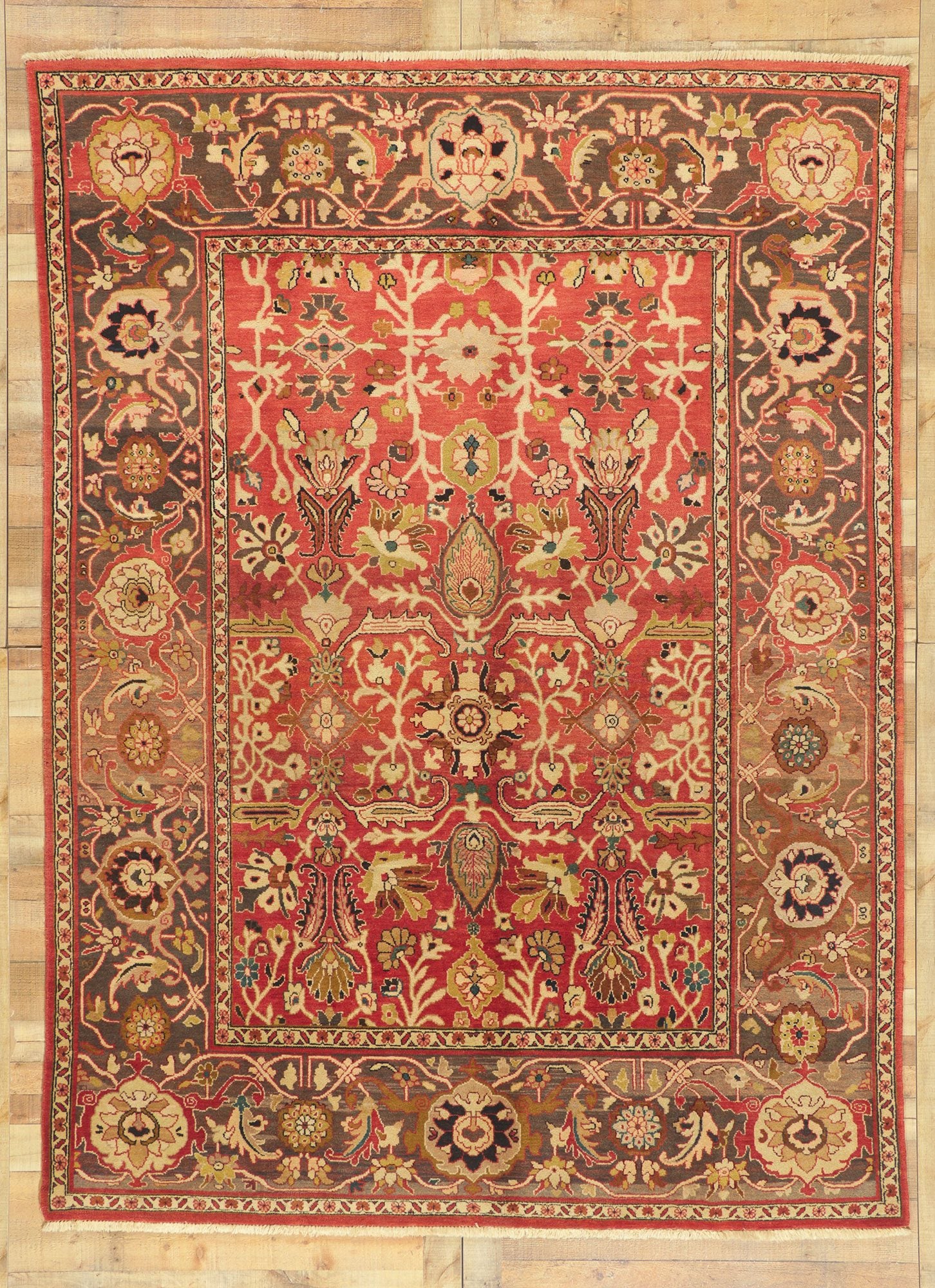8 x 10 Vintage Indian Mahal Rug 76882