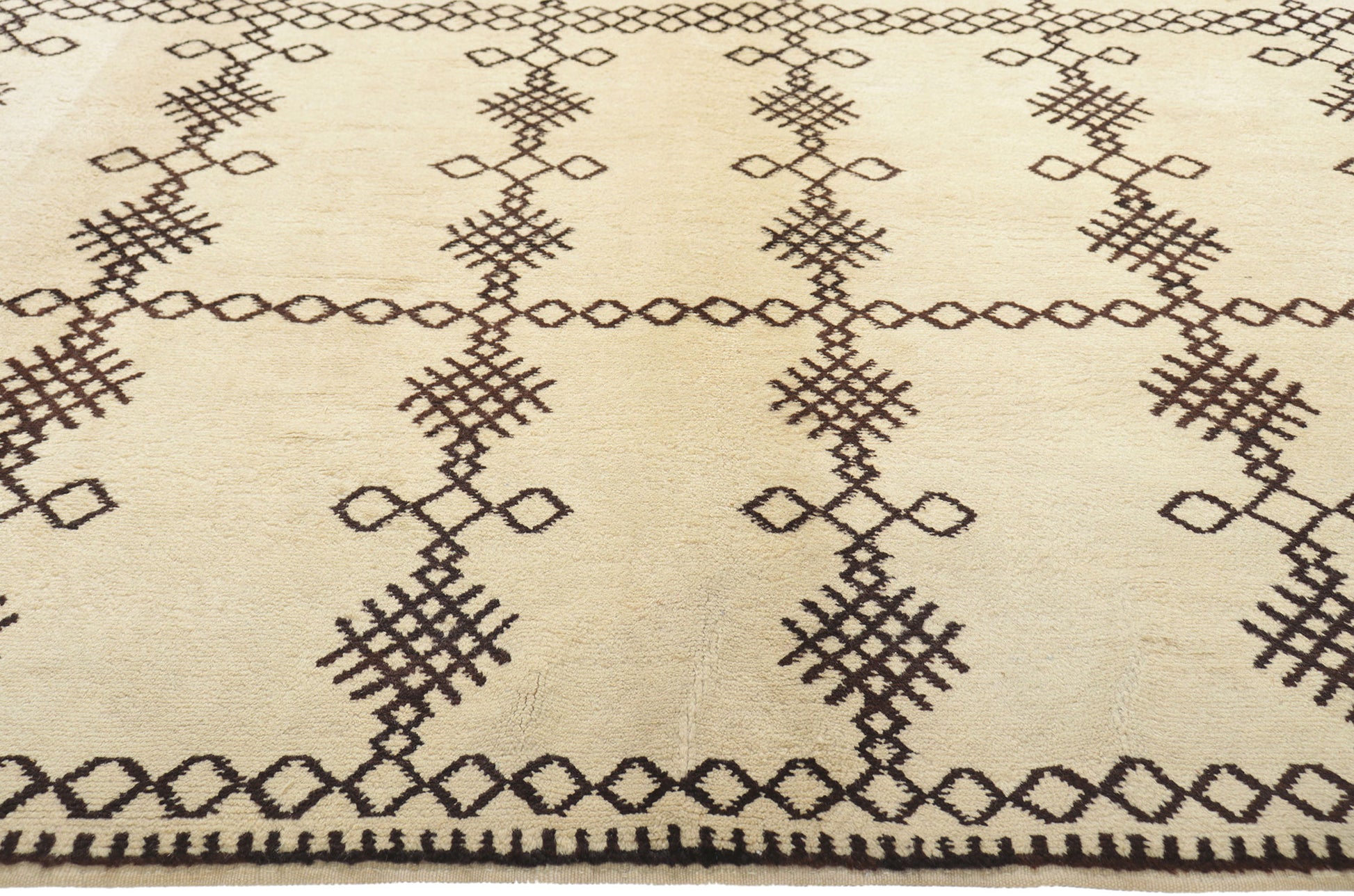 8 x 11 Vintage Moroccan Rug 74168