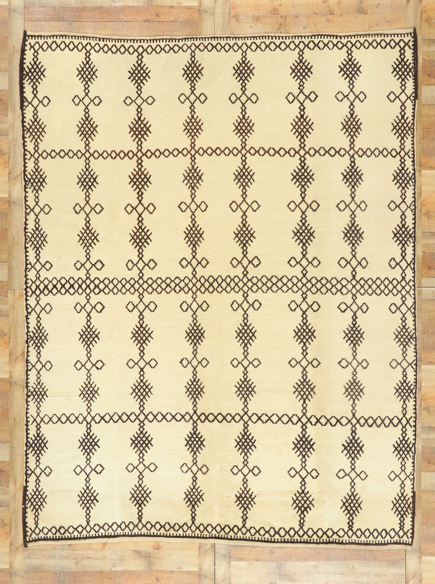 8 x 11 Vintage Moroccan Rug 74168