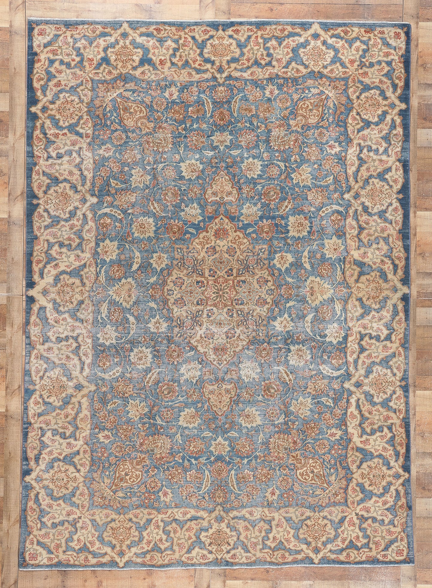 8 x 12 Vintage Persian Isfahan Rug 61251