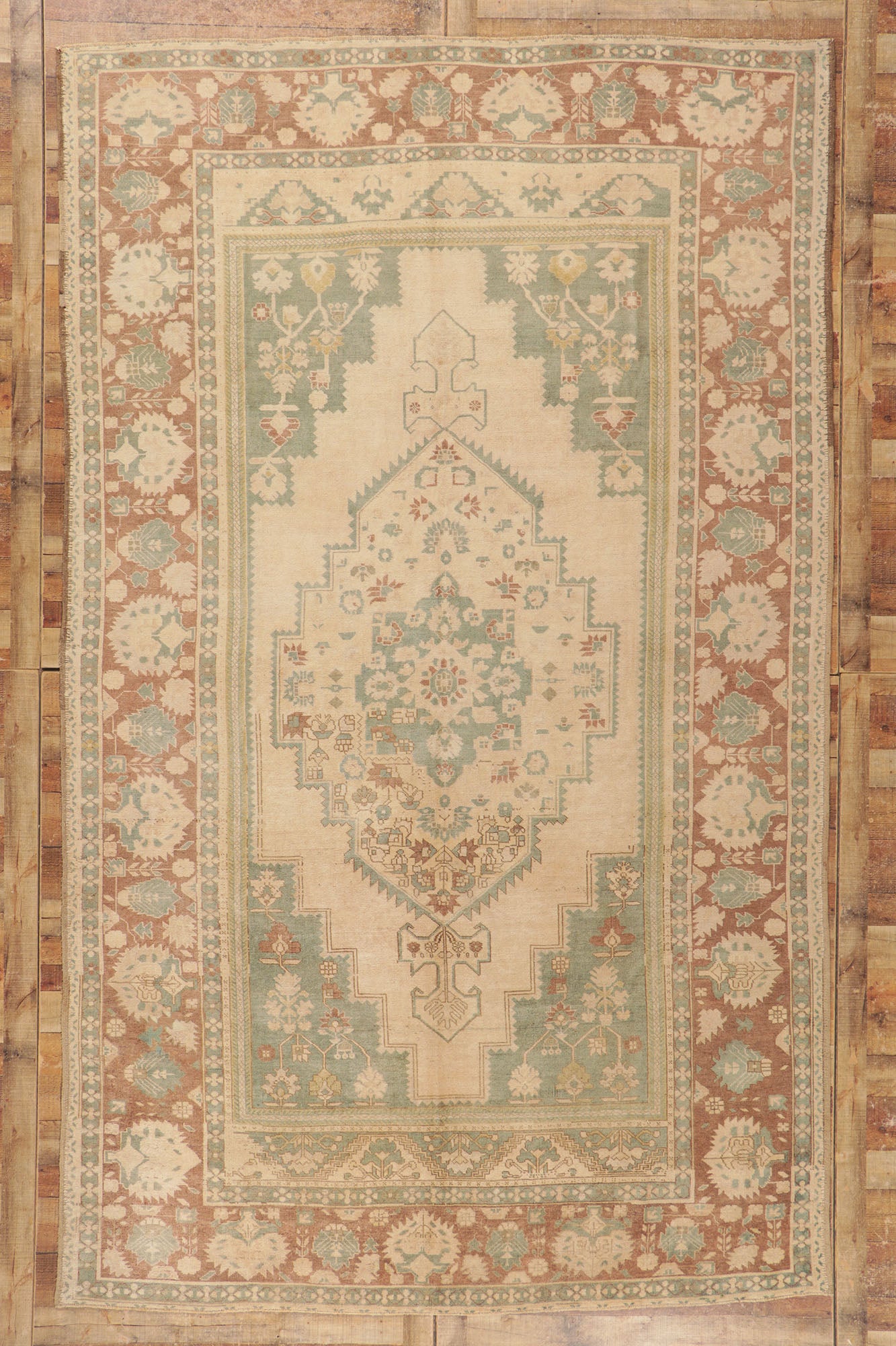 8 x 13 Vintage Turkish Oushak Rug 53680
