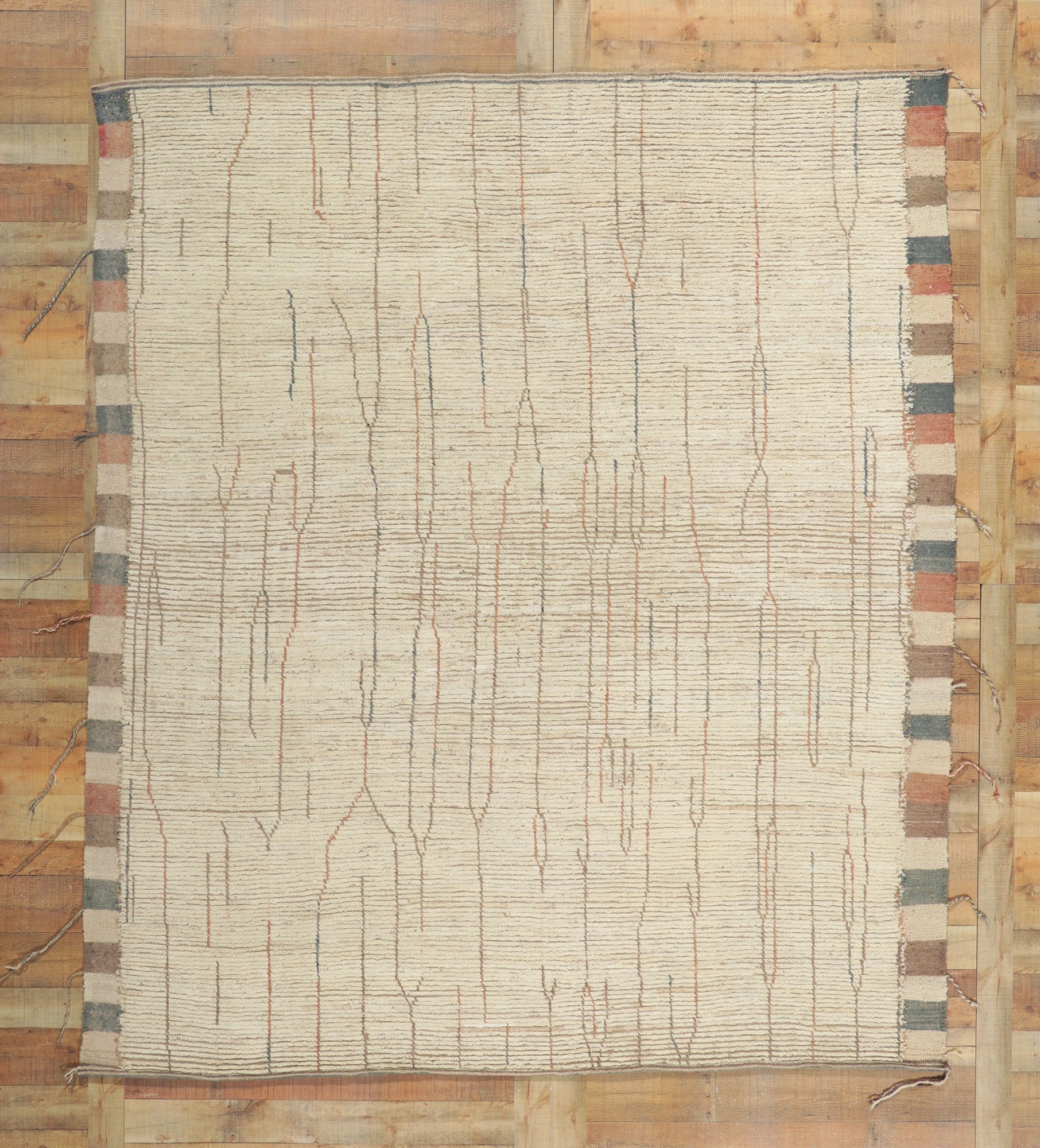 8 x 9 Earth-Tone Moroccan Rug 80792