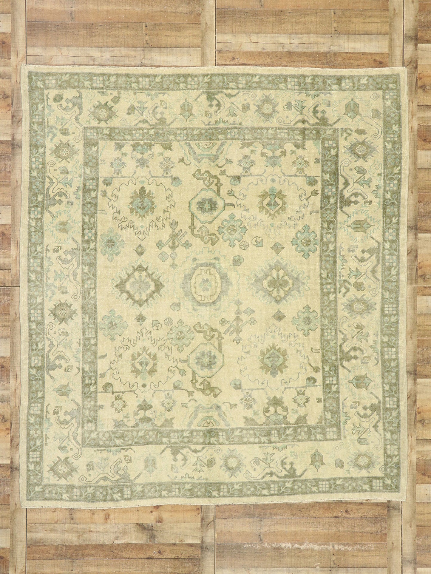 8 x 9 Turkish Oushak Rug 52923