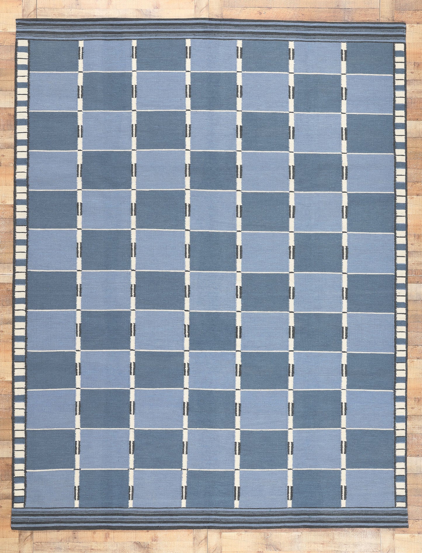 9 x 12 Swedish Inspired Kilim Rug 30940