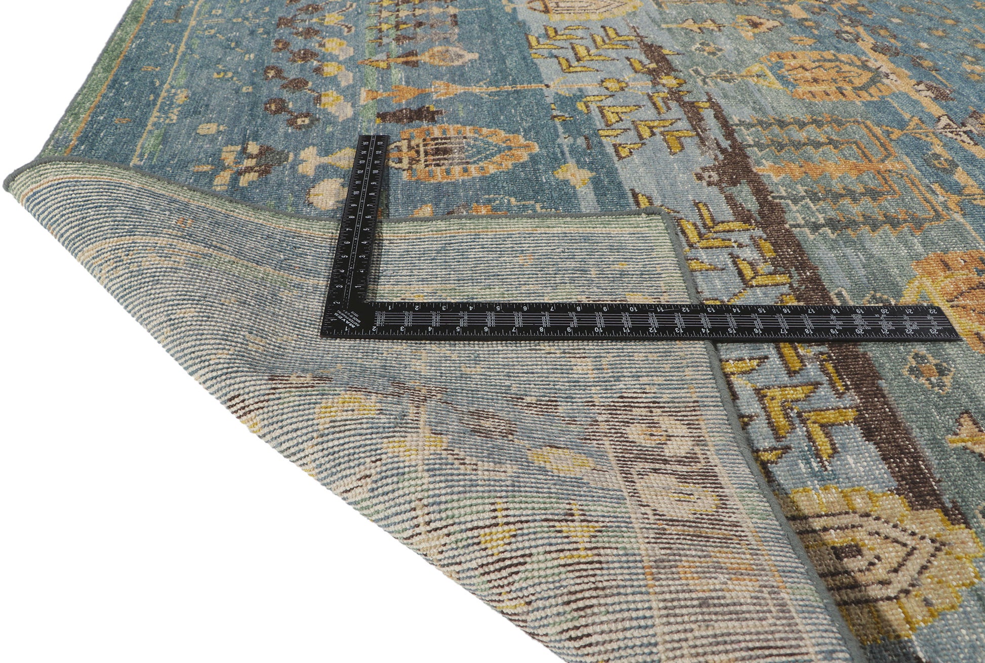 9 x 12 Vintage-Inspired Distressed Rug 30783