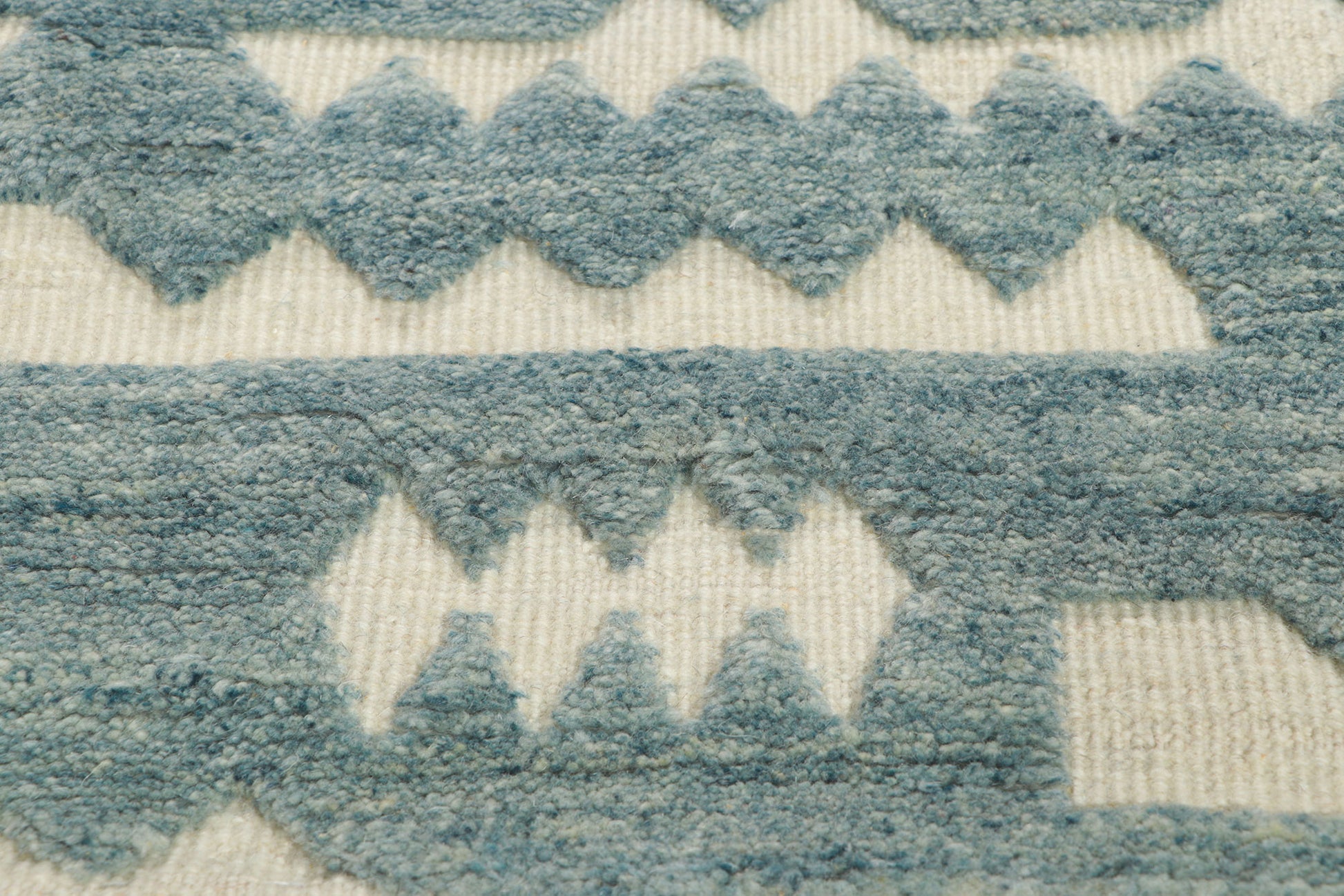 9 x 12 Contemporary High-Low Rug 30888