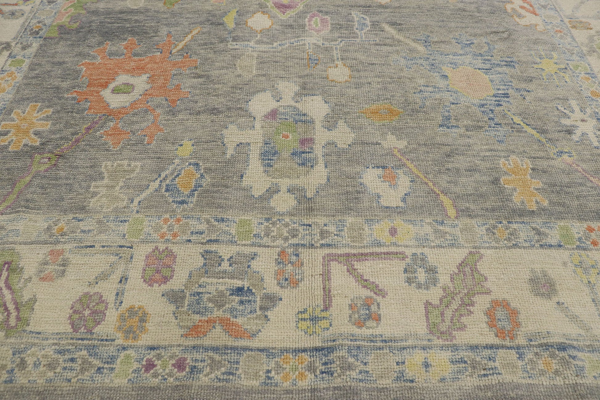 9 x 13 Colorful Turkish Oushak Rug 53606
