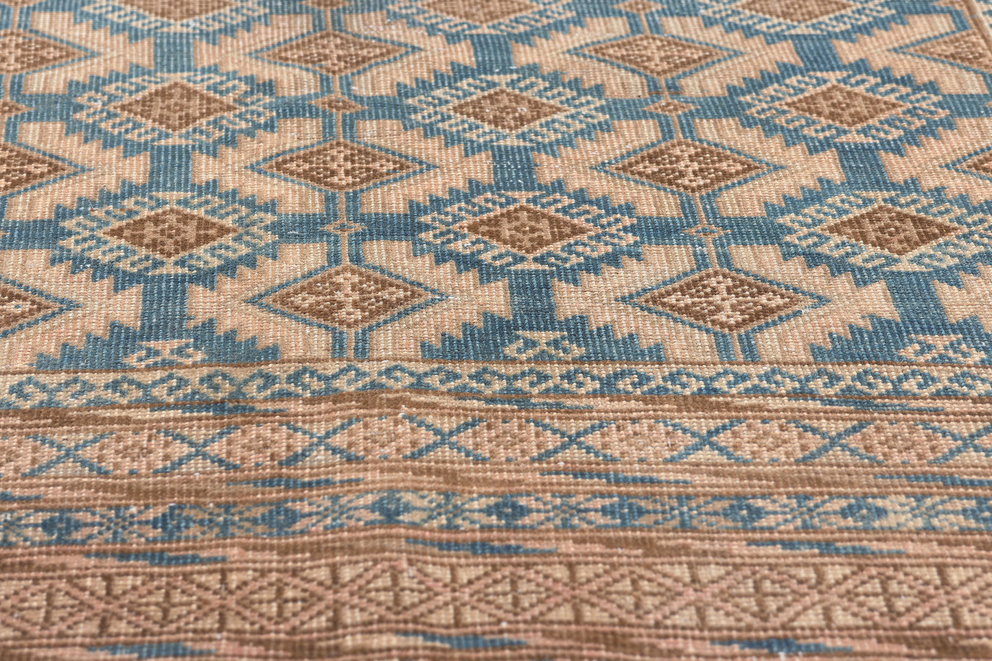 5 x 7 Antique Persian Turkoman Rug 61269