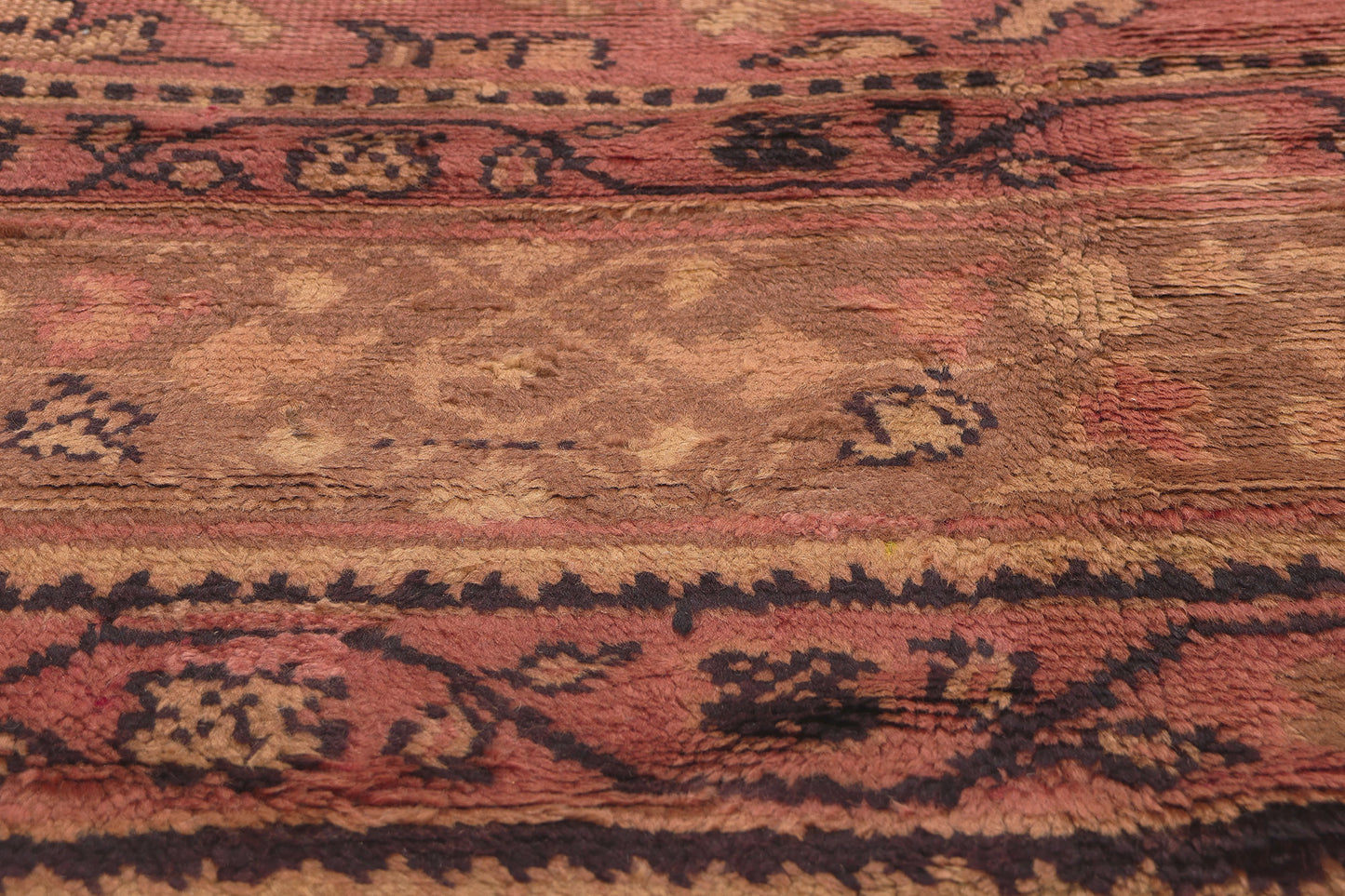10 x 19 Antique Irish Donegal Rug 73478