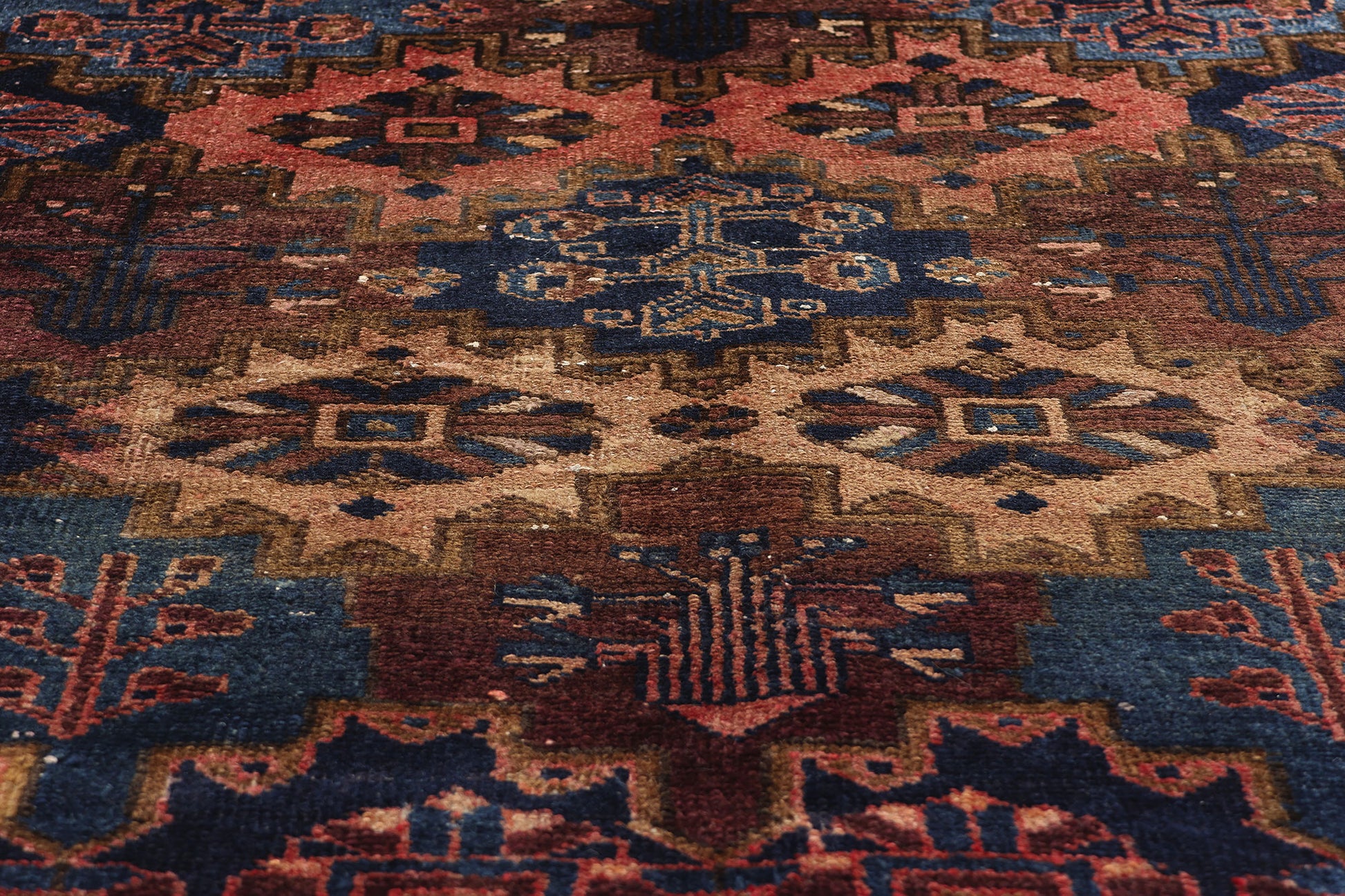 5 x 8 Antique Persian Bakhtiari Rug 77680