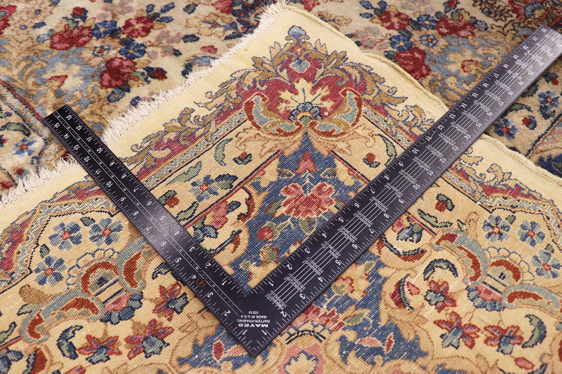 10 x 18 Antique Persian Kerman Rug 77652