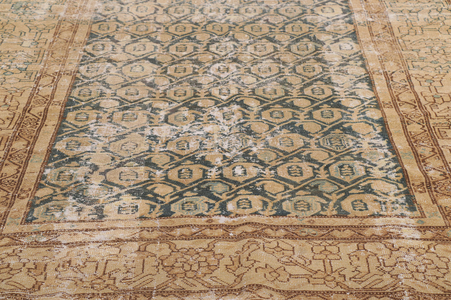5 x 9 Antique-Worn Persian Malayer Rug 53738
