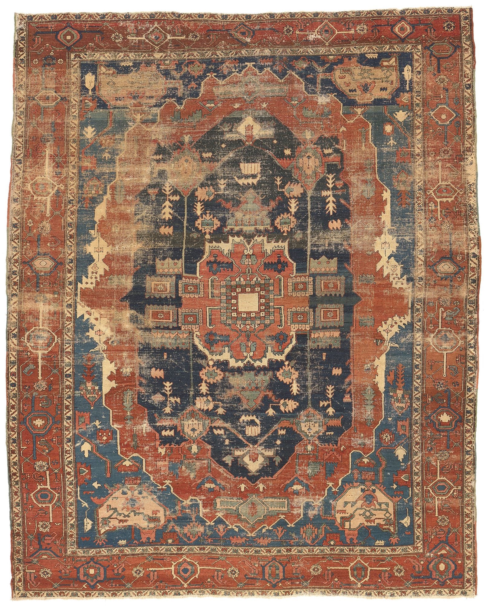 10 x 13 Antique-Worn Persian Serapi Rug 78547