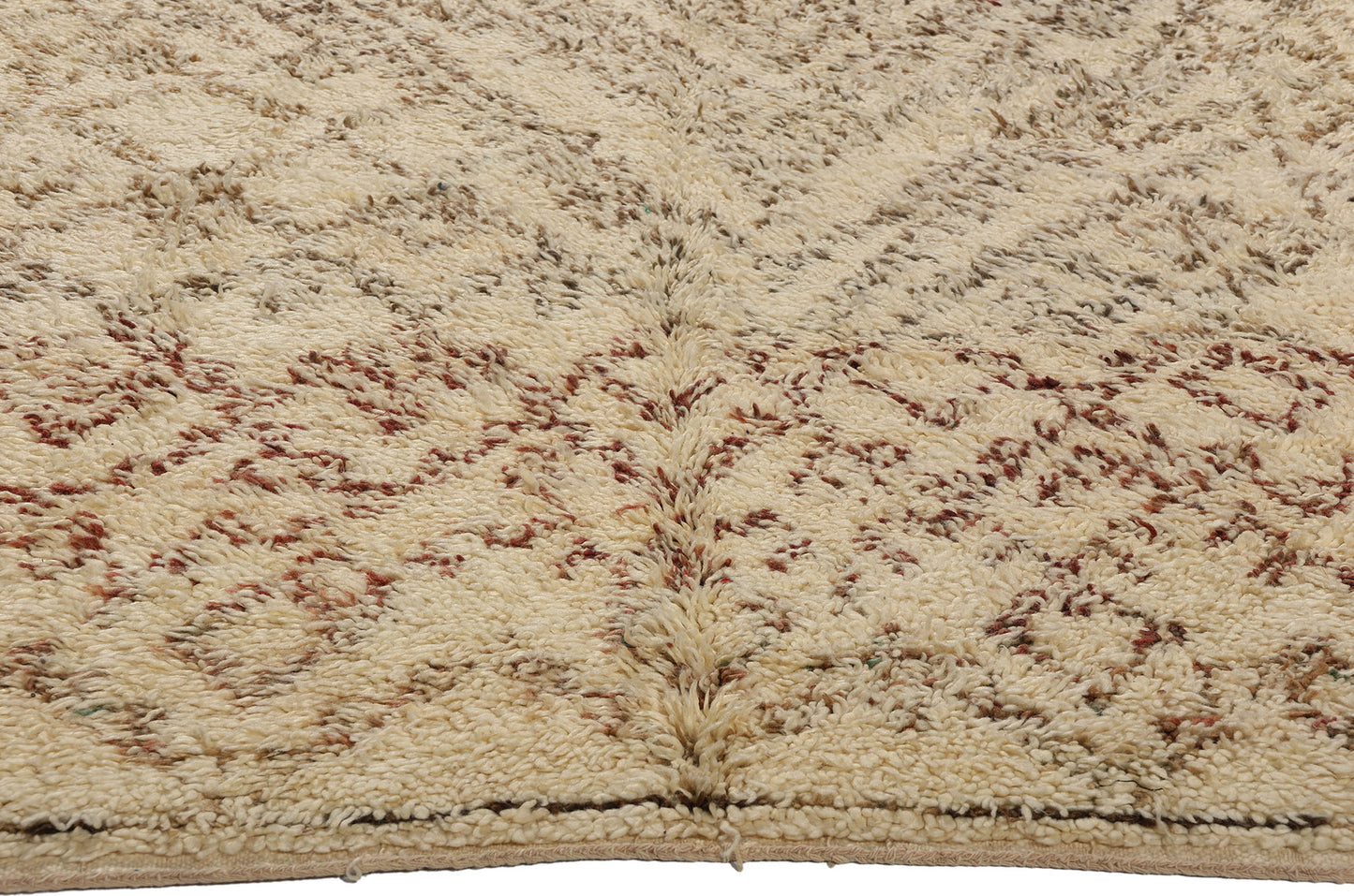 5 x 9 Vintage Neutral Beni MGuild Moroccan Rug 21750