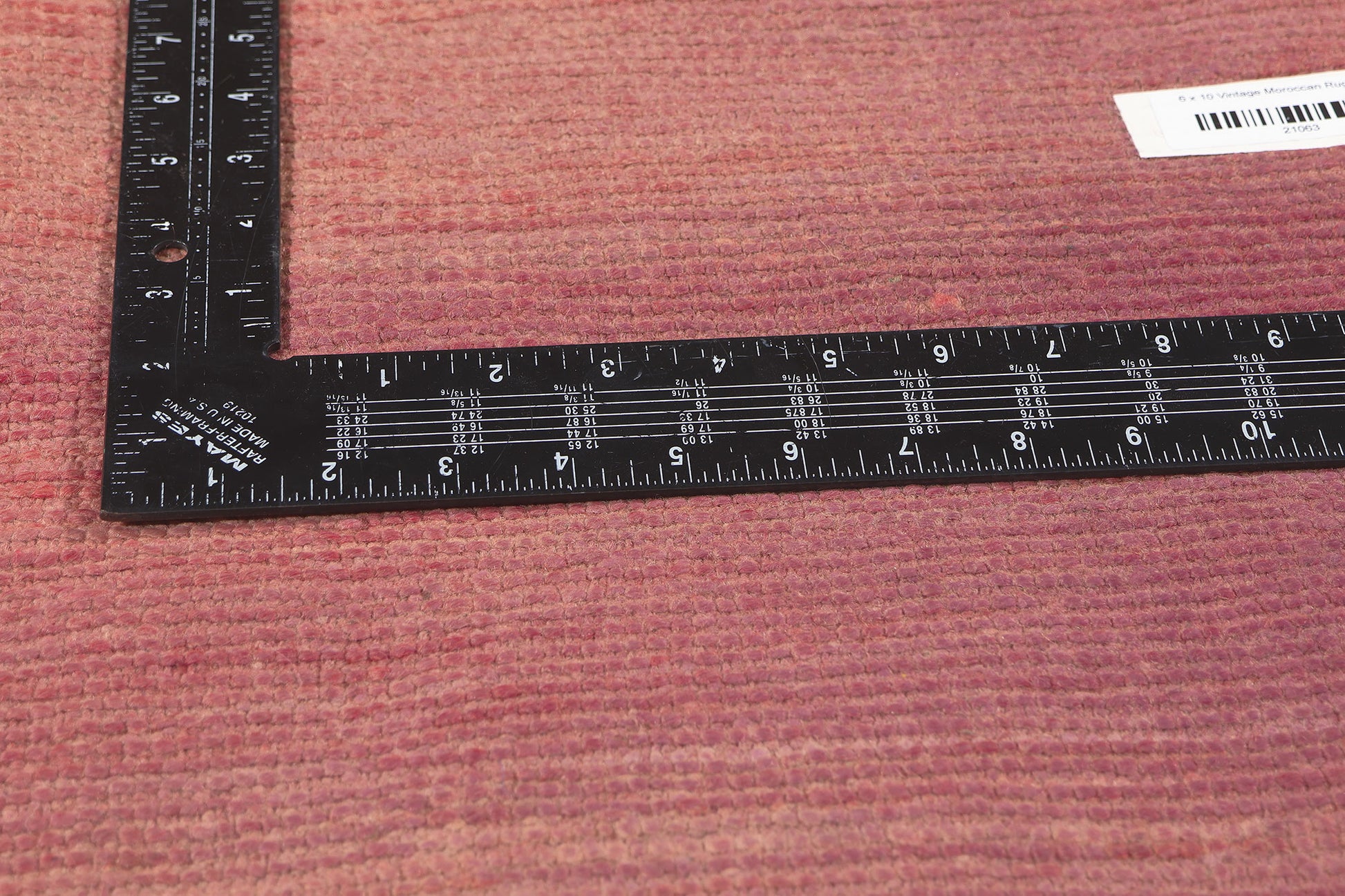 6 x 10 Vintage Pink Beni Mrirt Moroccan Rug 21063