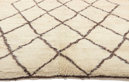 6 x 11 Vintage Moroccan Beni Ourain Rug 21356