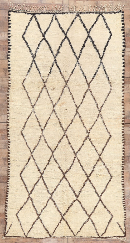 6 x 11 Vintage Moroccan Beni Ourain Rug 21356