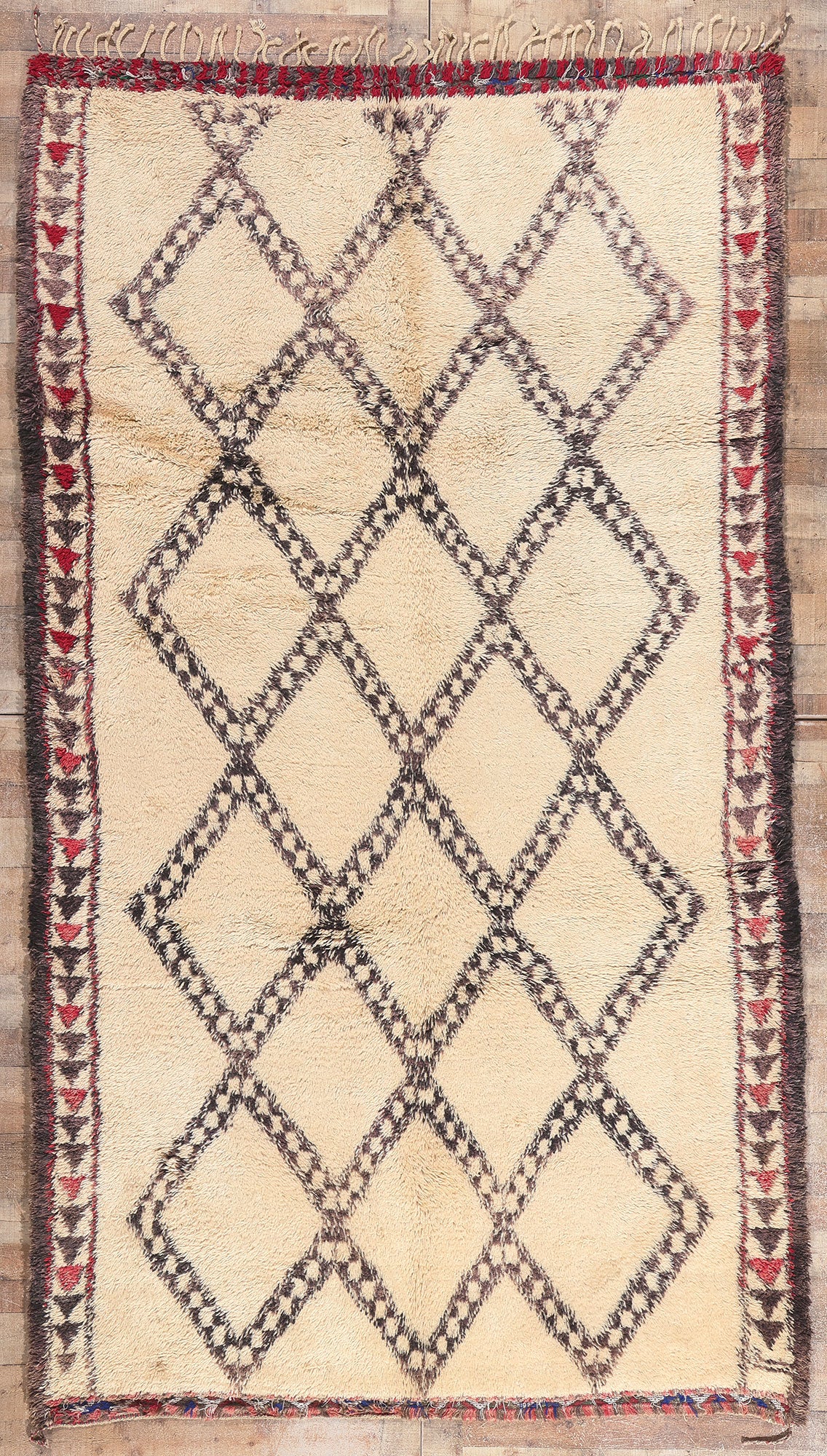 6 x 11 Vintage Moroccan Beni Ourain Rug 20771