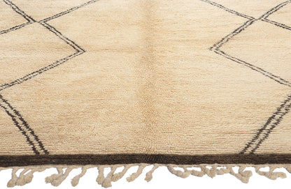 6 x 11 Vintage Moroccan Beni Ourain Rug 20768