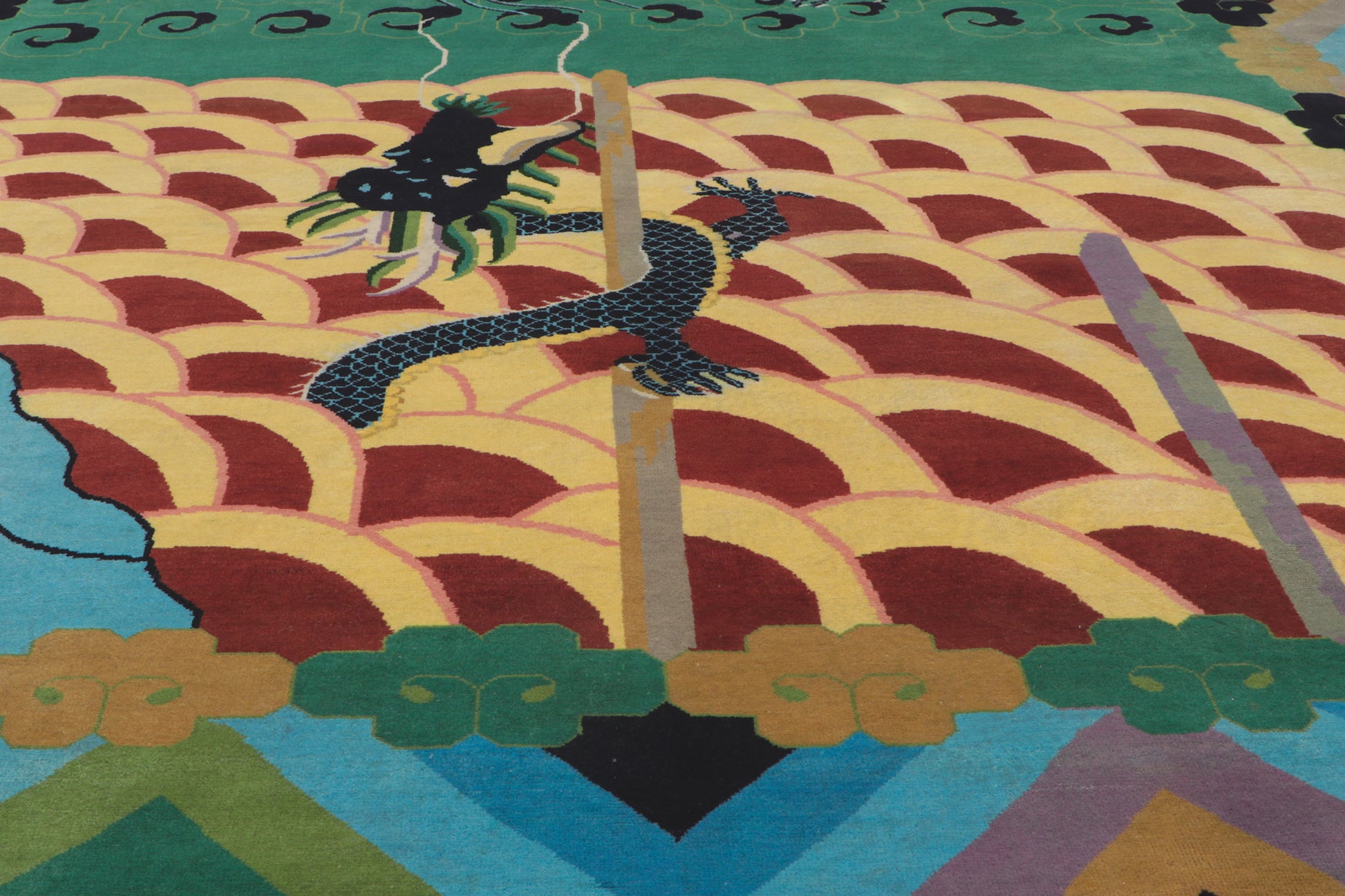 10 x 13 Chinese Art Deco Dragon Rug 30819