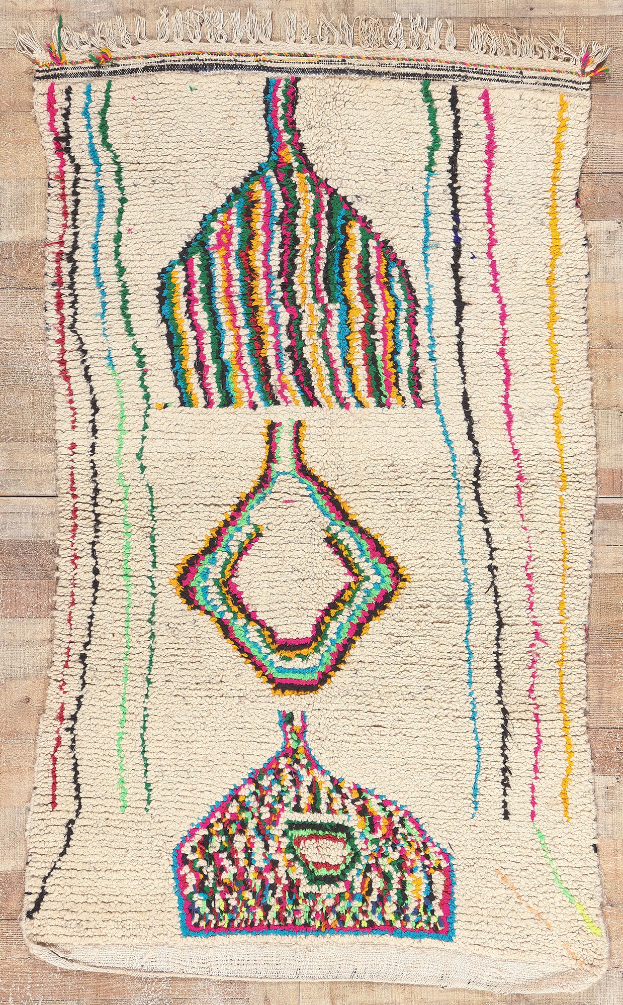4 x 6 Vintage Moroccan Azilal Rug 20455