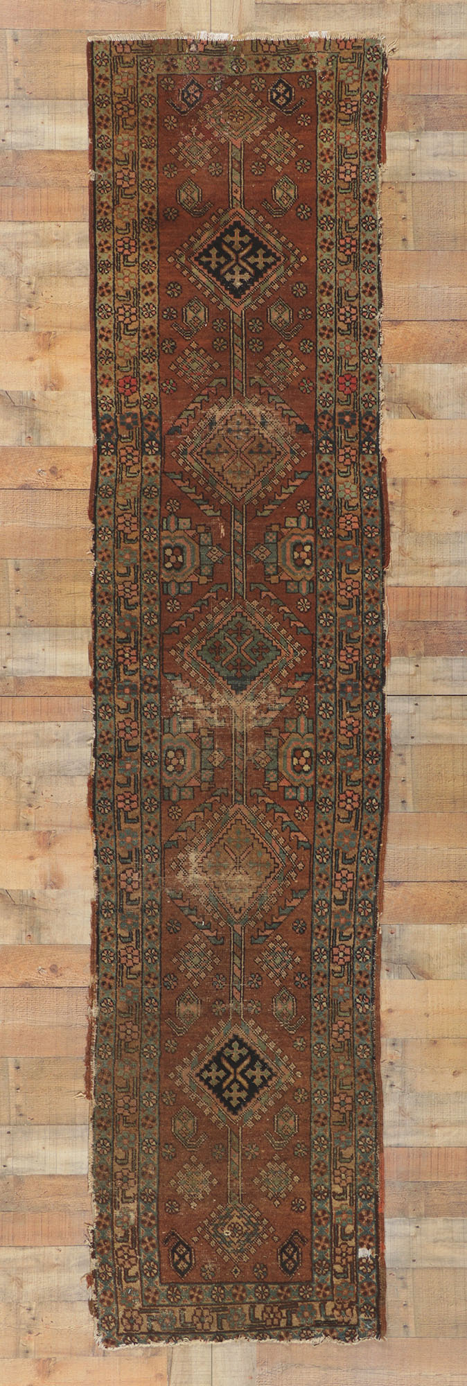 2 x 10 Antique-Worn Persian Heriz Rug 73166