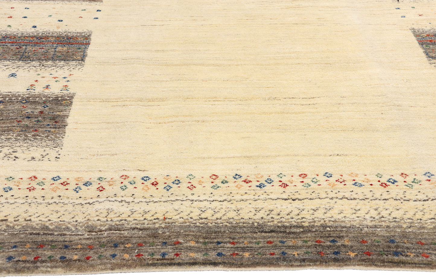 5 x 8 Earth-Tone Indian Gabbeh Rug 31006