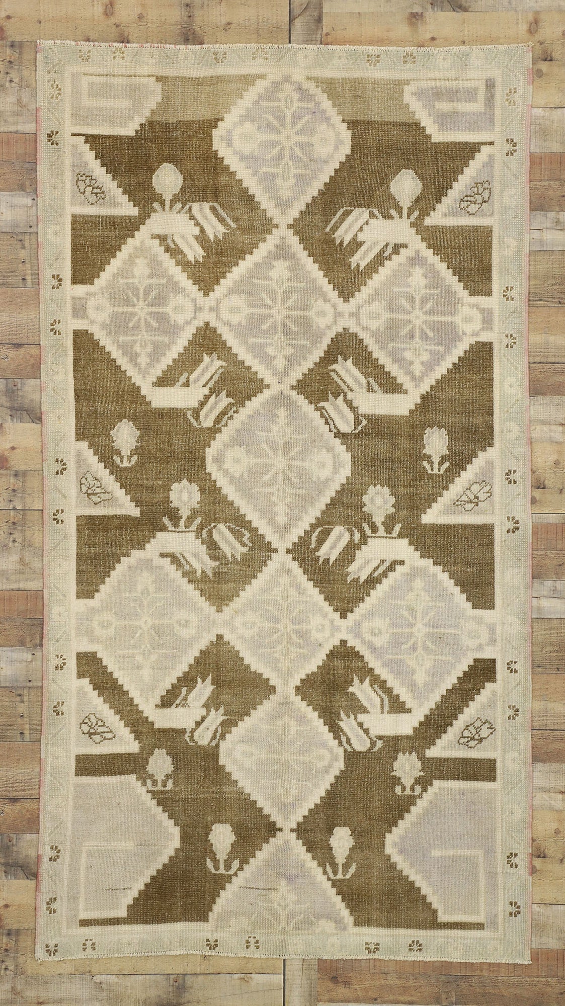 5 x 9 Vintage Turkish Oushak Rug 52469