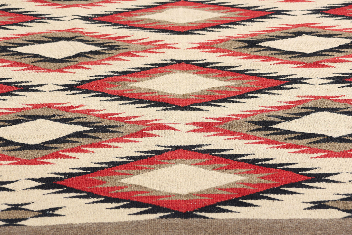 4 x 5 Vintage Eye Dazzler Navajo Rug 81119