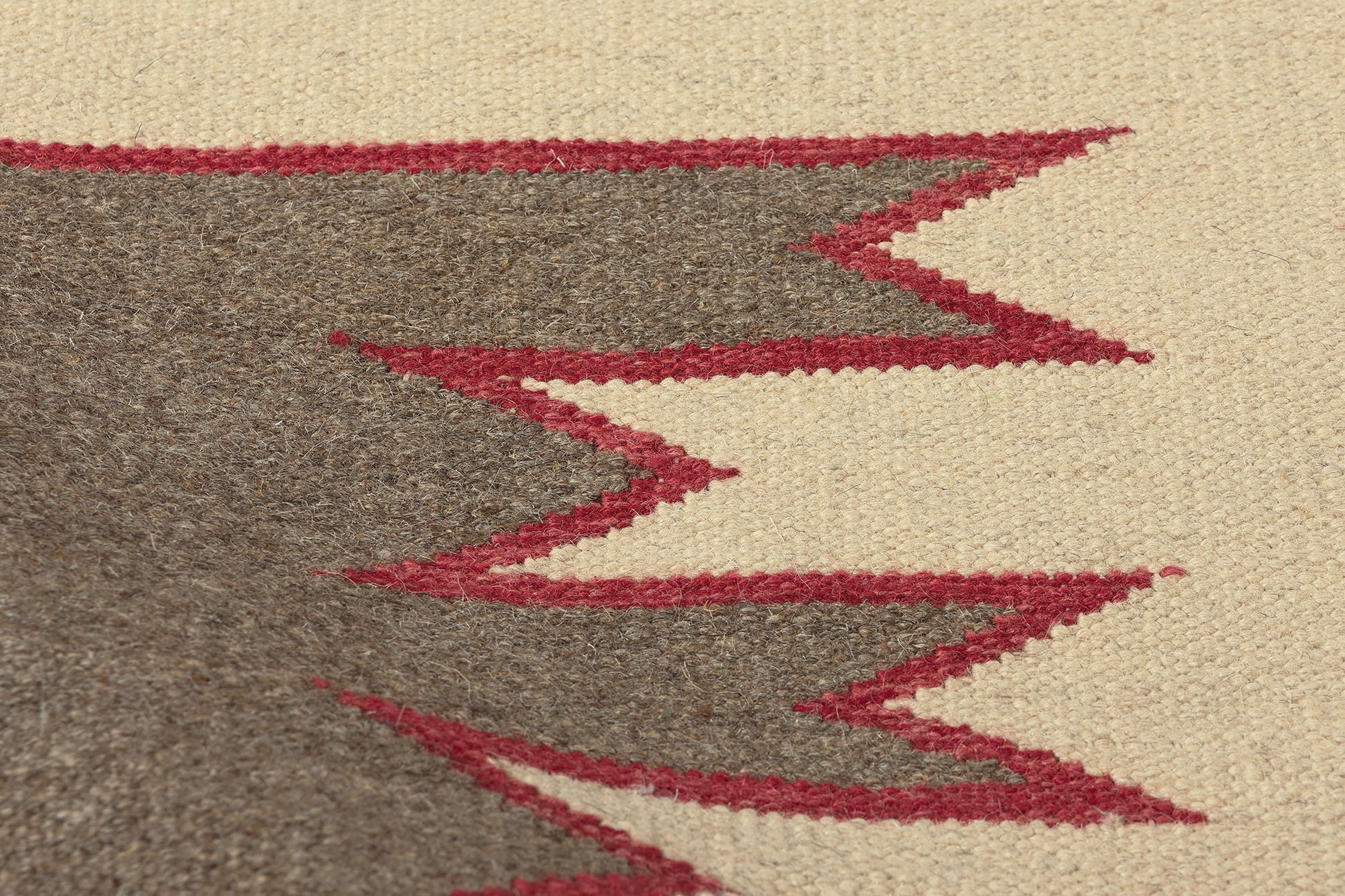 9 x 12 Southwest Modern Navajo-Style Rug 81028