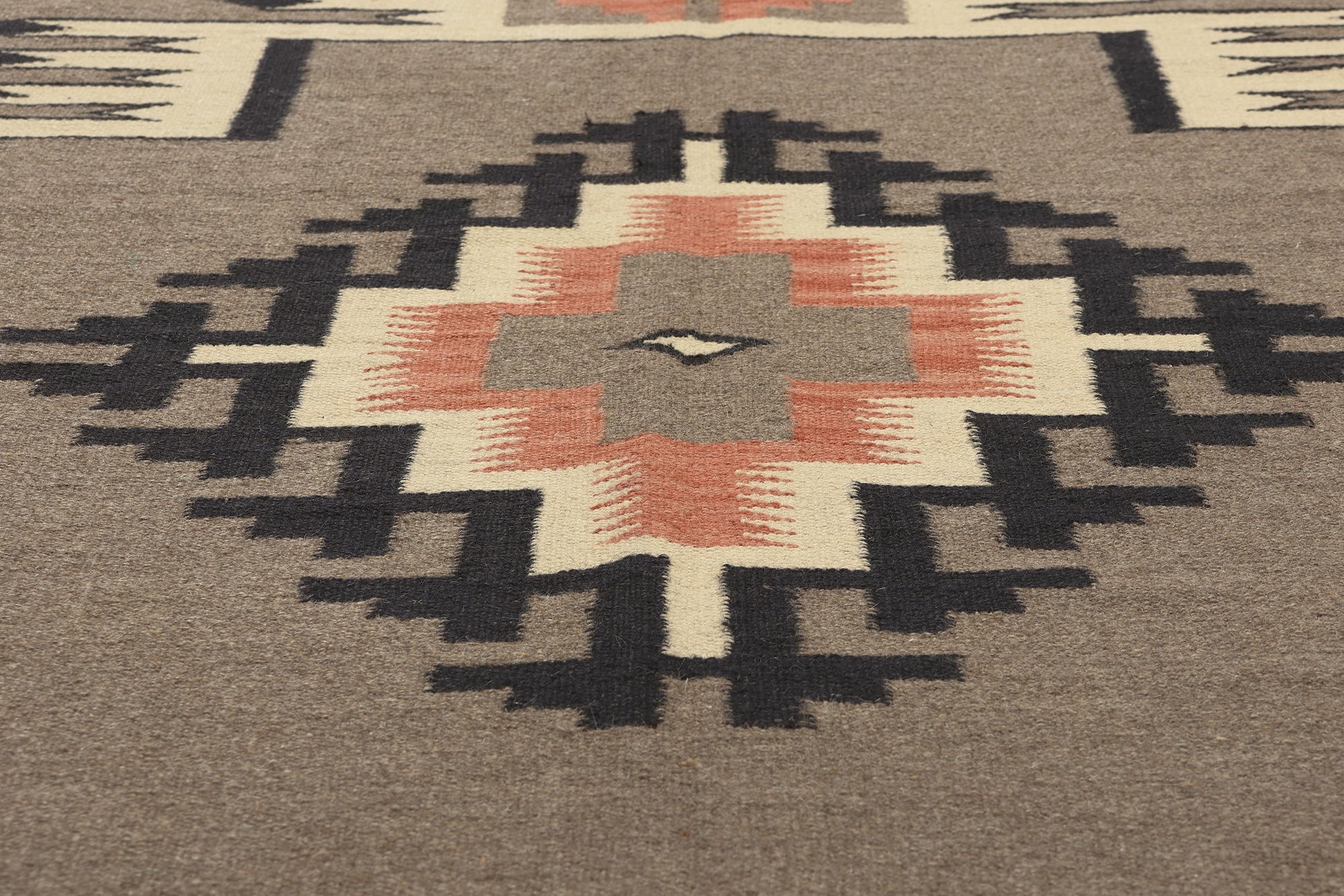 9 x 12 Southwest Modern Navajo-Style Rug 81023