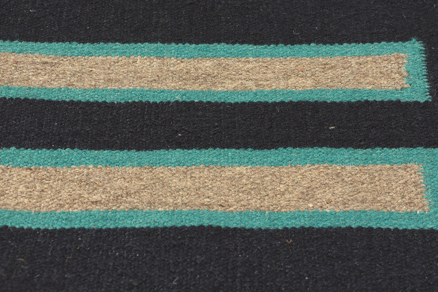 9 x 12 Southwest Modern Navajo-Style Rug 81037
