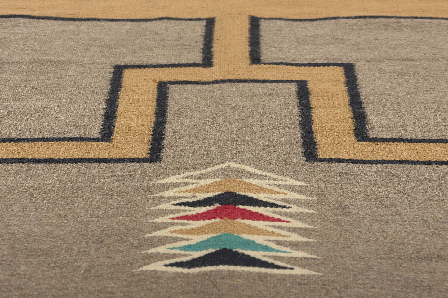 9 x 12 Southwest Modern Navajo-Style Rug 81037