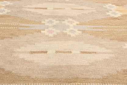 5 x 7 Ingegerd Silow Vintage Swedish Rollakan Rug 78256