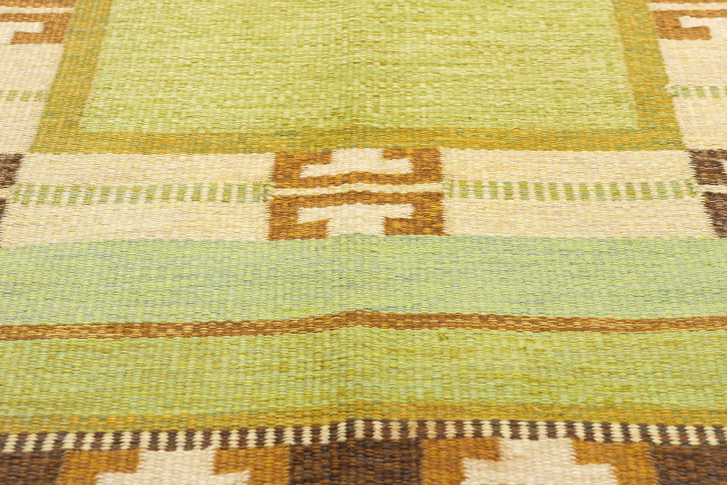5 x 7 Ingegerd Silow Vintage Swedish Rollakan Rug 78252