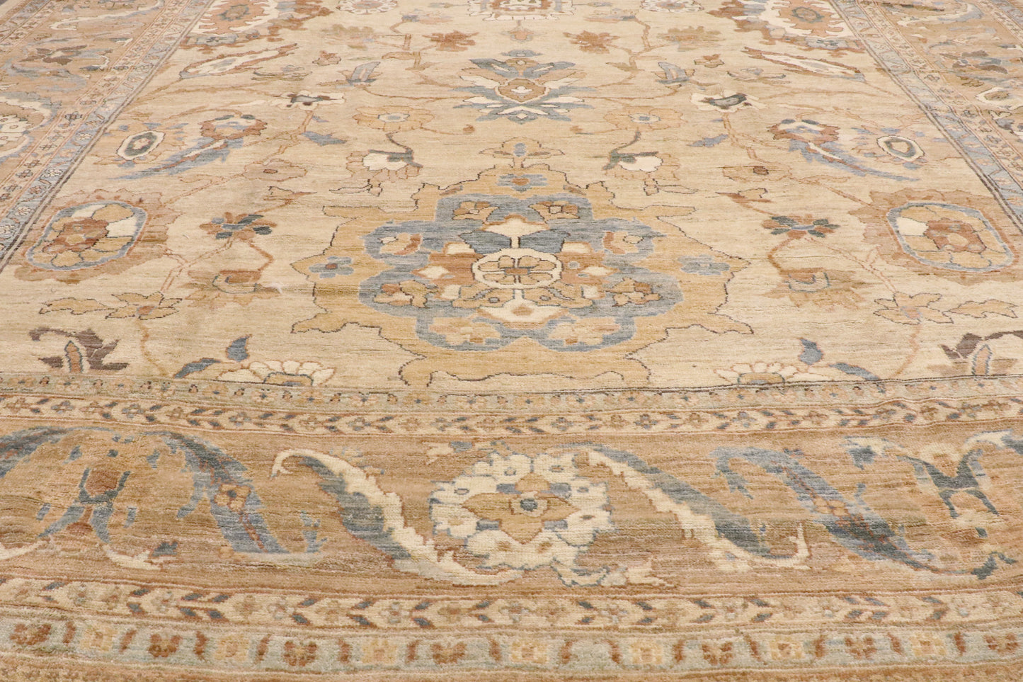 13 x 18 Organic Modern Persian Sultanabad Rug 76553