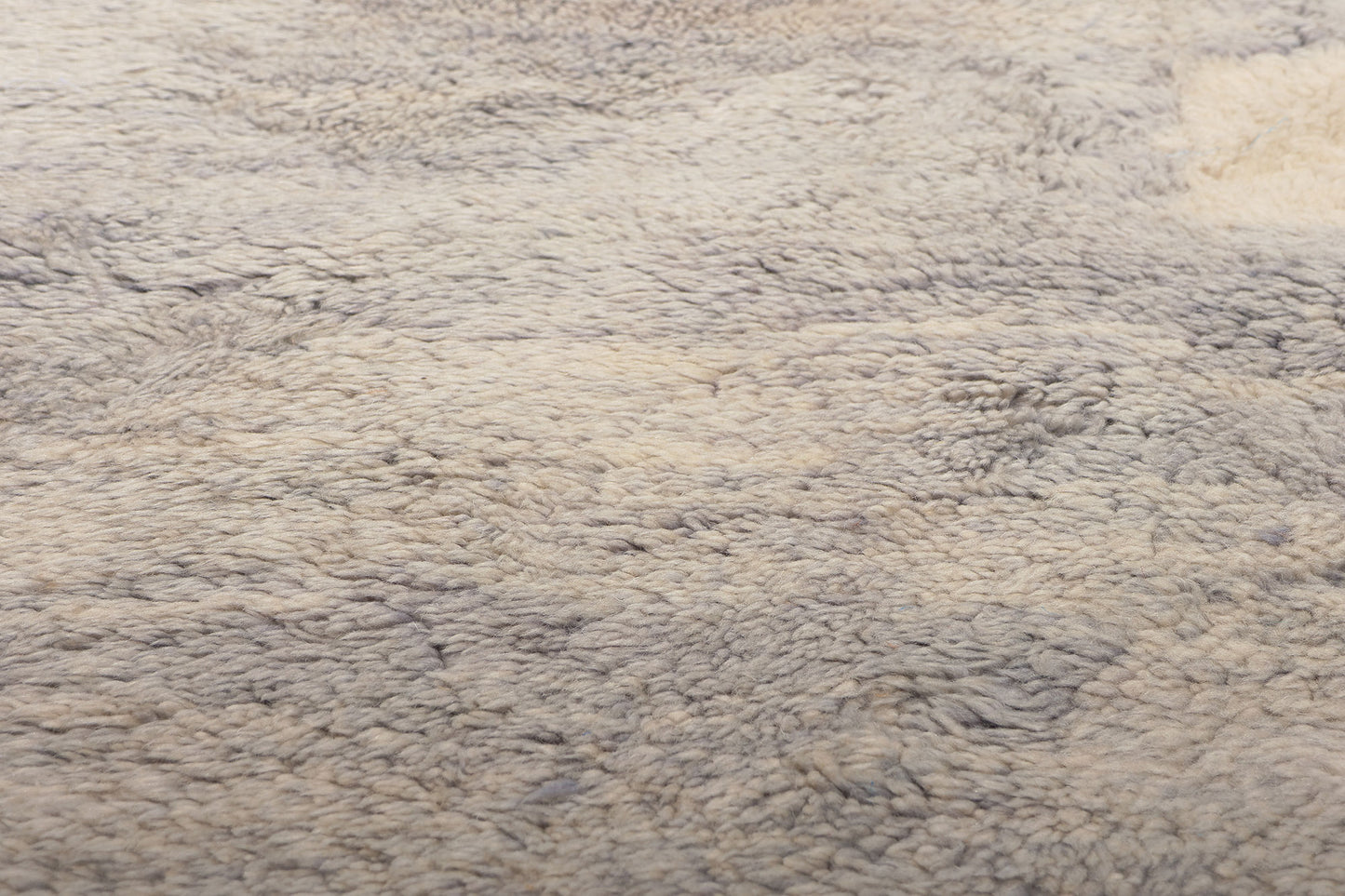 3 x 18 Modern Lavender-Gray Moroccan Rug 78685