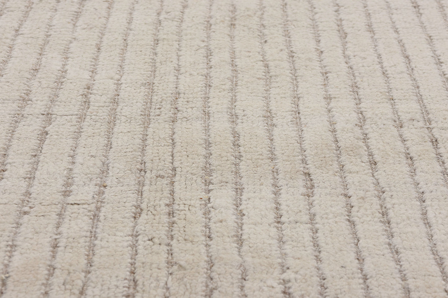 9 x 12 Organic Modern Striations Moroccan Rug 81072
