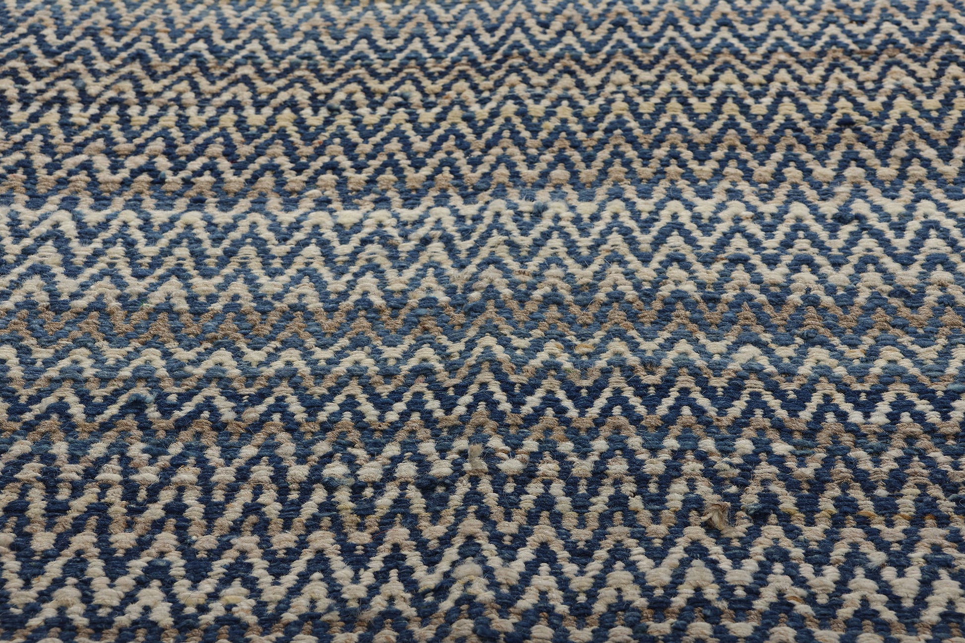 8 x 10 Modern Blue Earth-Tone Chevron Kilim Rug 81103