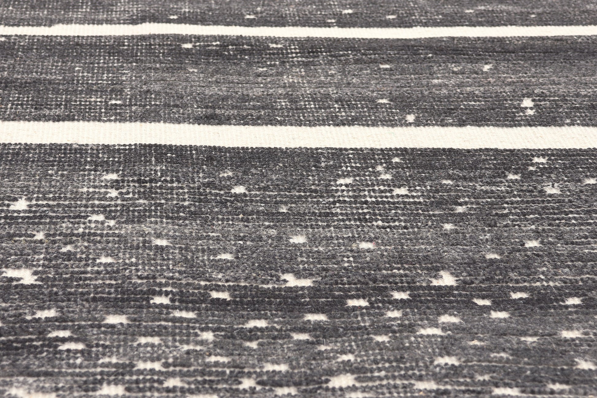 9 x 12 Modern Gray Geometric High-Low Rug 30986
