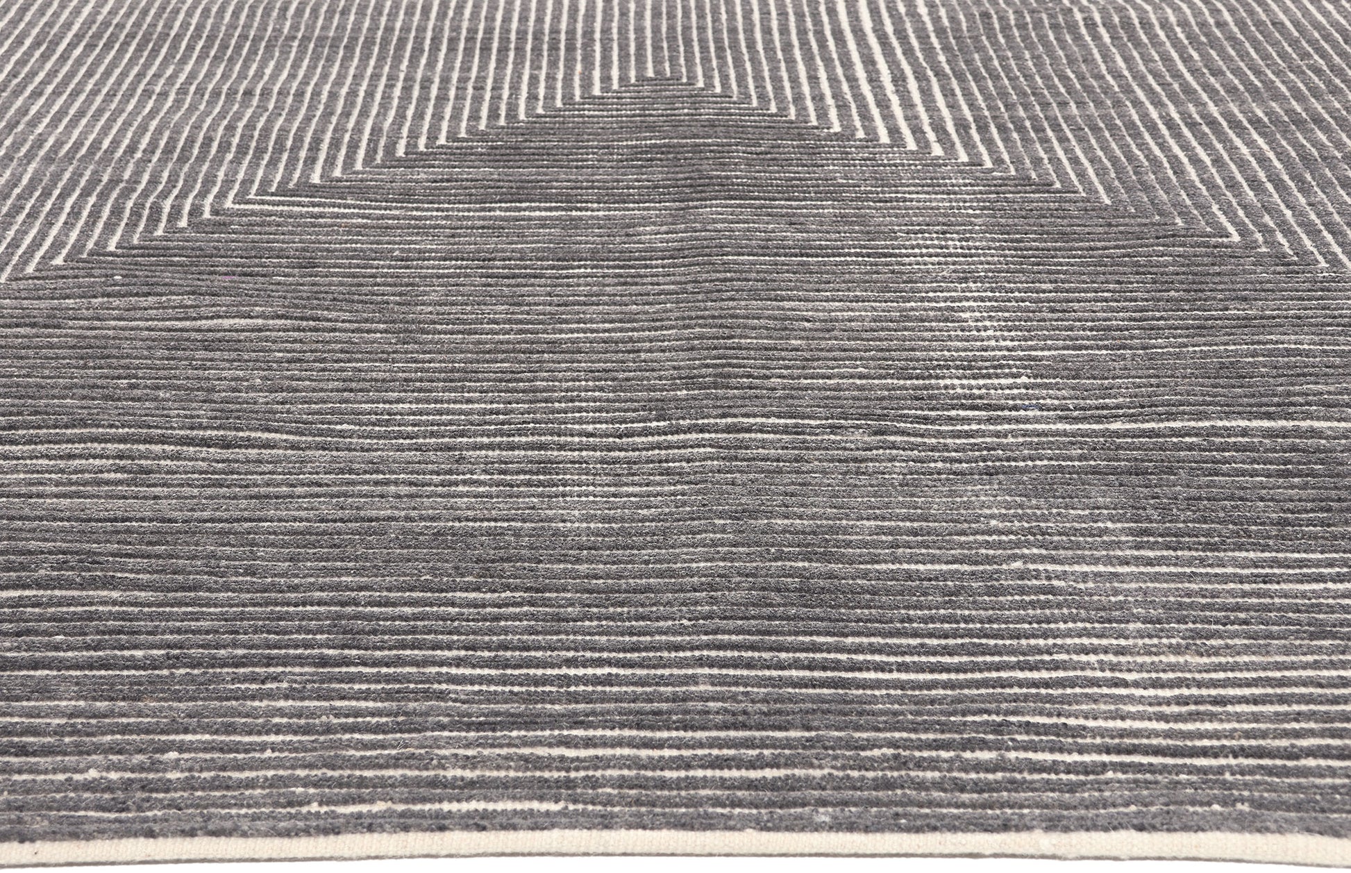 9 x 12 Modern Gray Geometric High-Low Rug 30982