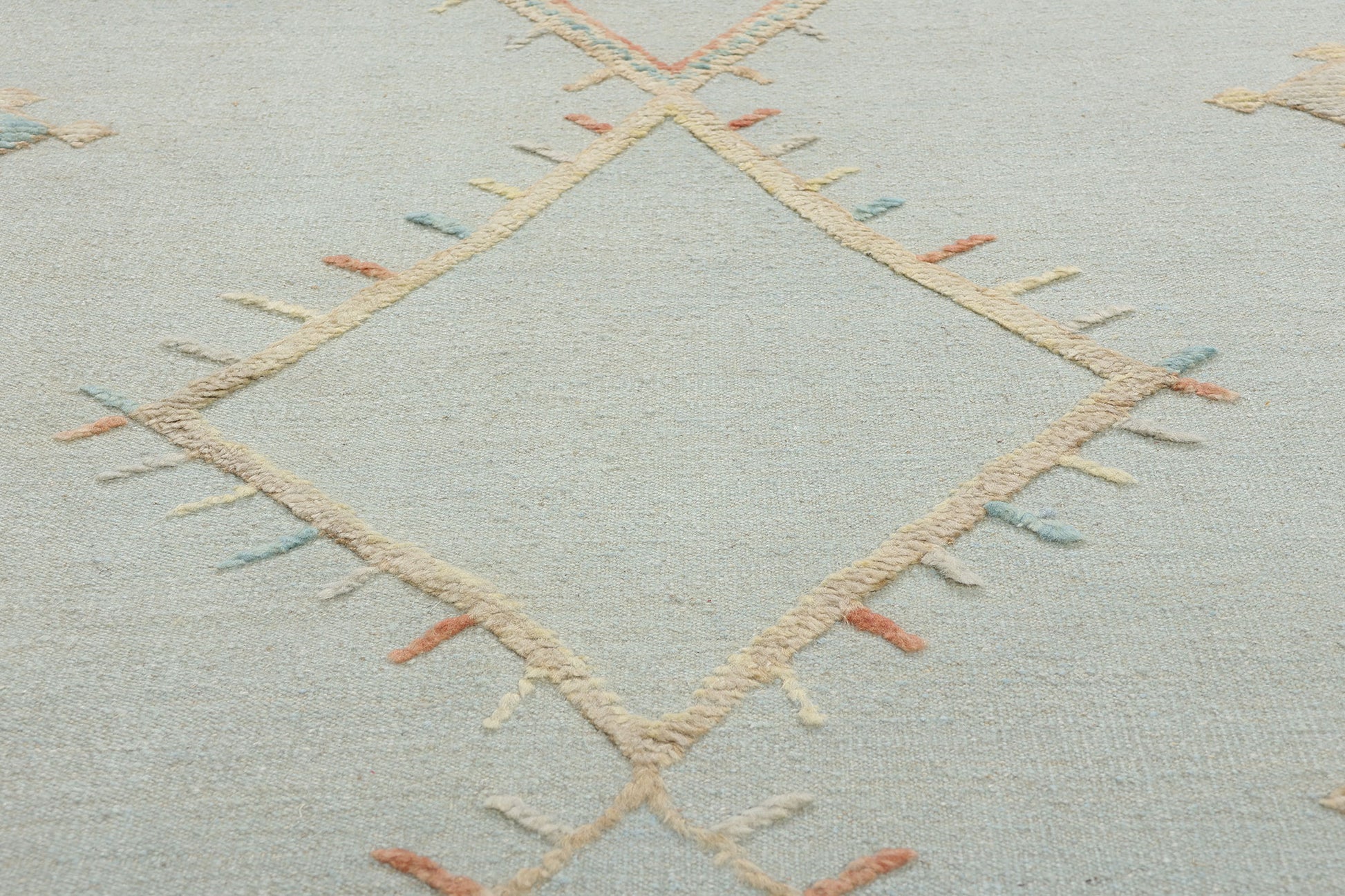 8 x 10 Modern Tribal Moroccan High-Low Rug 31262
